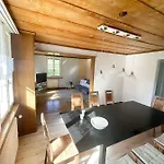 Neb-thun Lodge's Seehaus 1 Gwatt Σαλέ