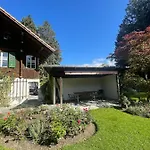 Neb-thun Lodge's Seehaus 1 Gwatt *