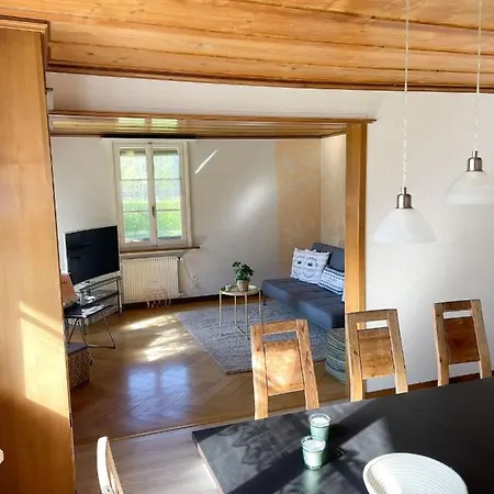 Dağ evi Neb-thun Lodge's Seehaus 1 Gwatt Thun