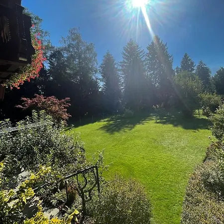 Neb-thun Lodge's Seehaus 1 Gwatt