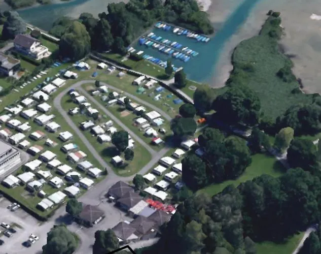 Neb-thun Lodge's Seehaus 1 Gwatt