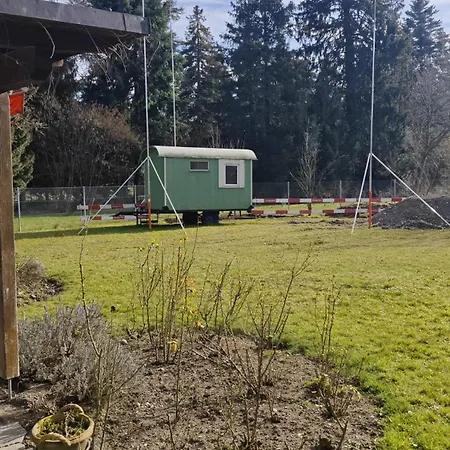 Neb-thun Lodge's Seehaus 1 Gwatt Chalet